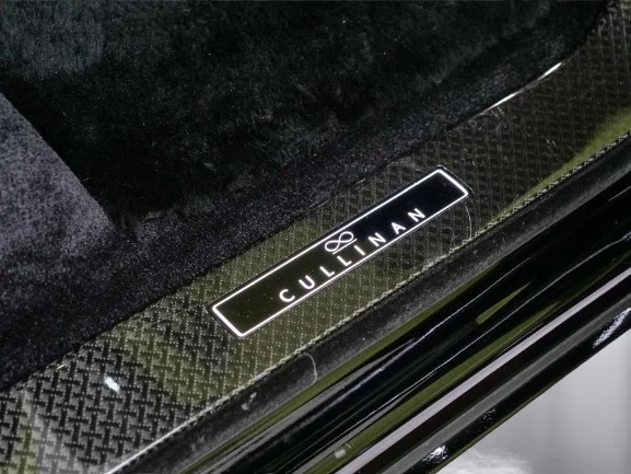 Rolls-Royce Cullinan = Black Badge = �������� | Mobile.bg � ����������� 5