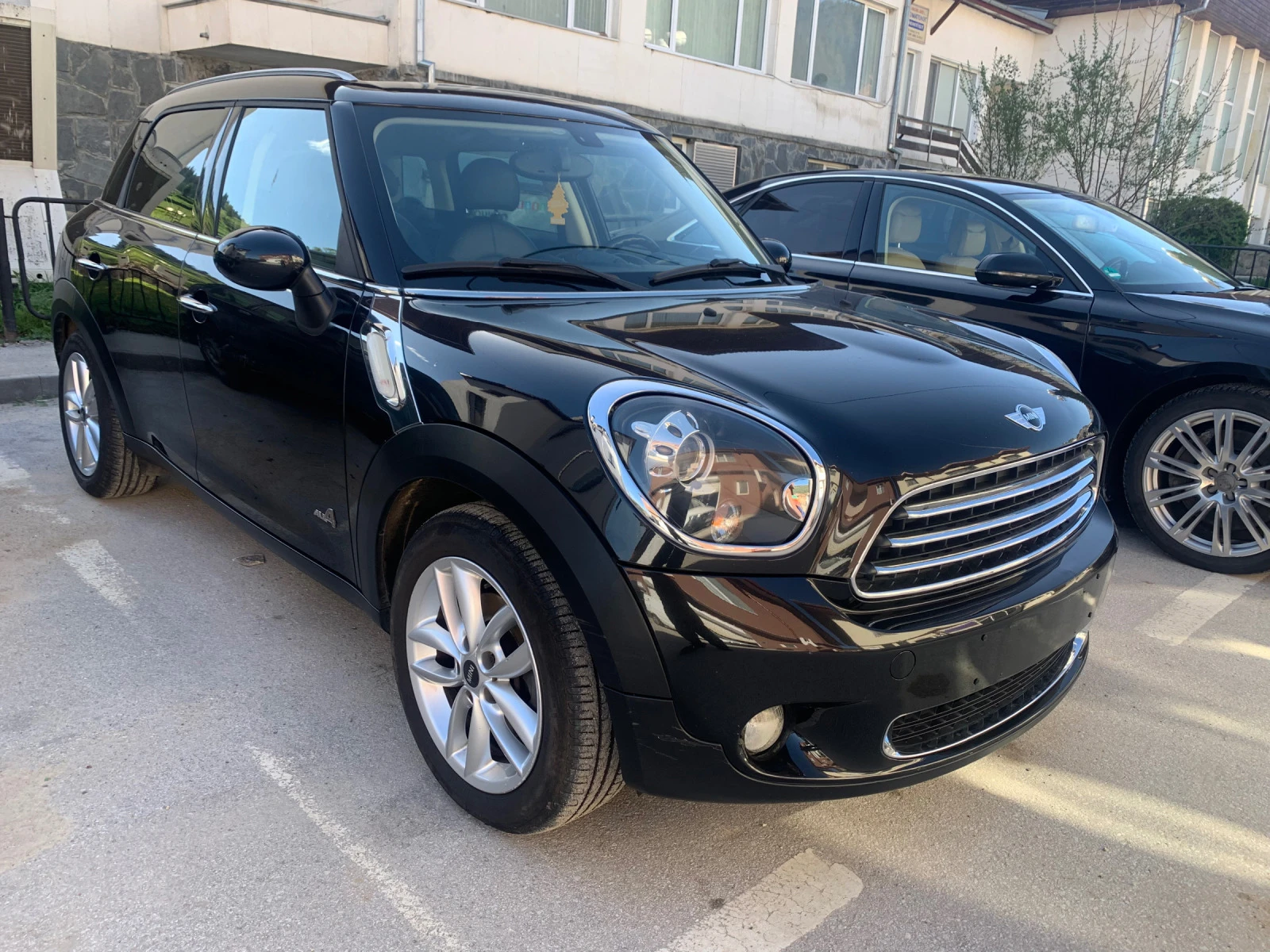 Mini Countryman 1.6 D ALL4 4x4 - изображение 2