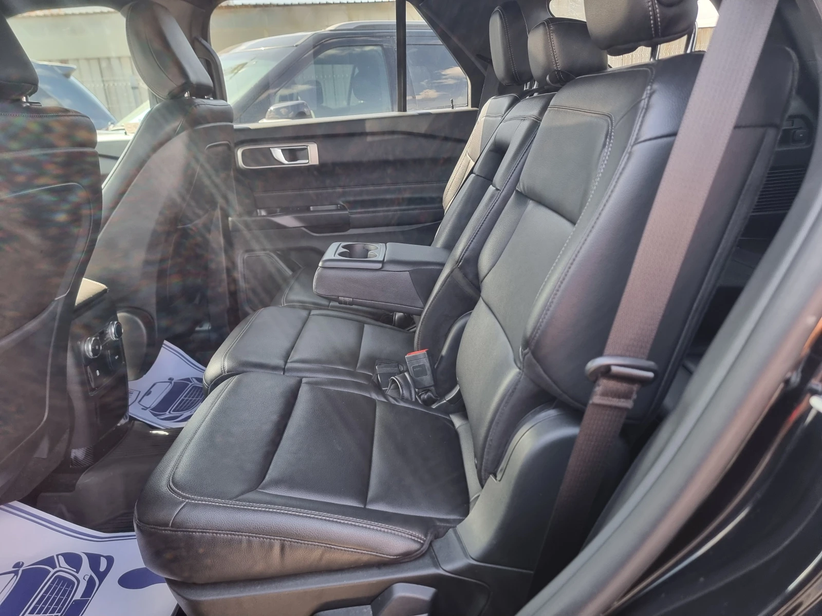 Ford Explorer 2.3 ECOBOOST XLT 7-МЕСТЕН - изображение 6