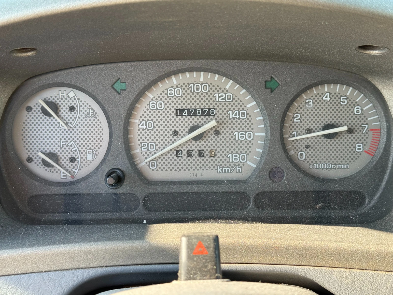 Daihatsu Terios 1.3i 4x4 Klimatik - изображение 9