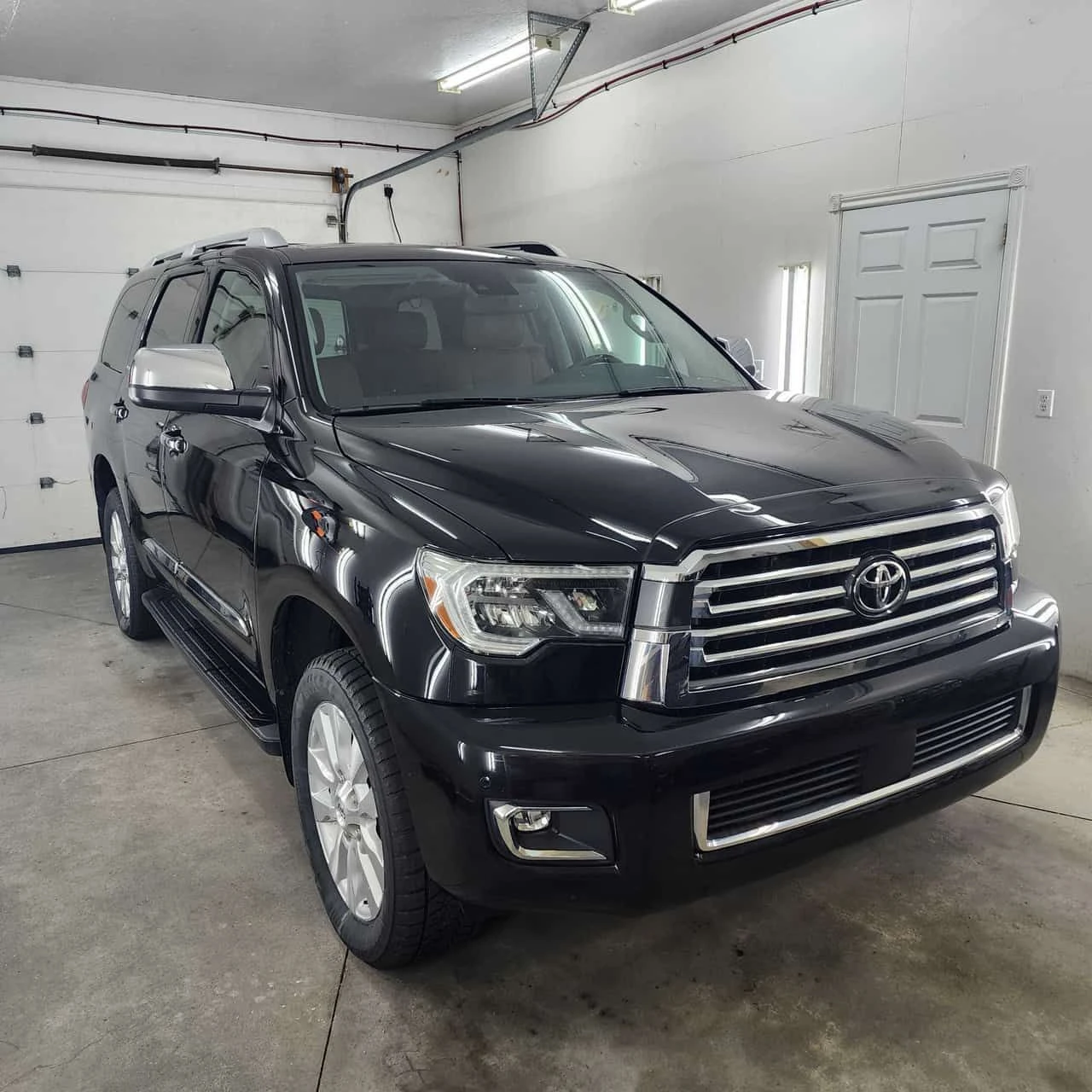 Toyota Sequoia * Platinum * 2 �����* �������* KEYLESS*  | Mobile.bg � ����������� 10