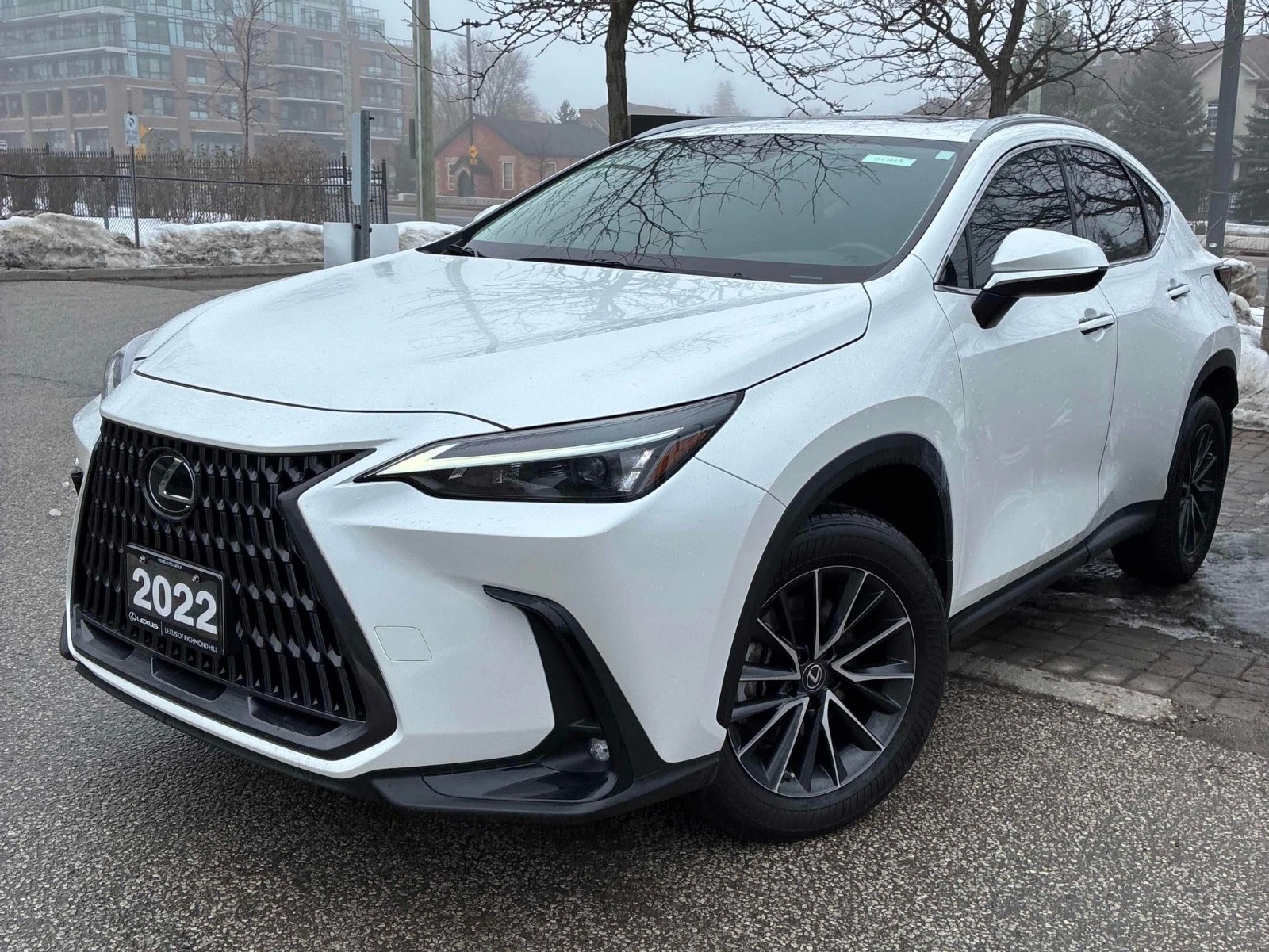 Lexus NX 350h С РЕГИСТРАЦИЯ & АВТО КРЕДИТ, снимка 2 - Автомобили и джипове - 53894824