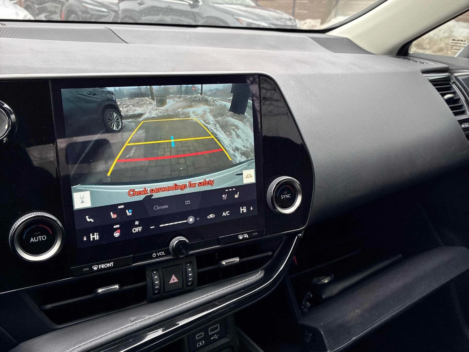 Lexus NX 350h С РЕГИСТРАЦИЯ & АВТО КРЕДИТ, снимка 12 - Автомобили и джипове - 53894824