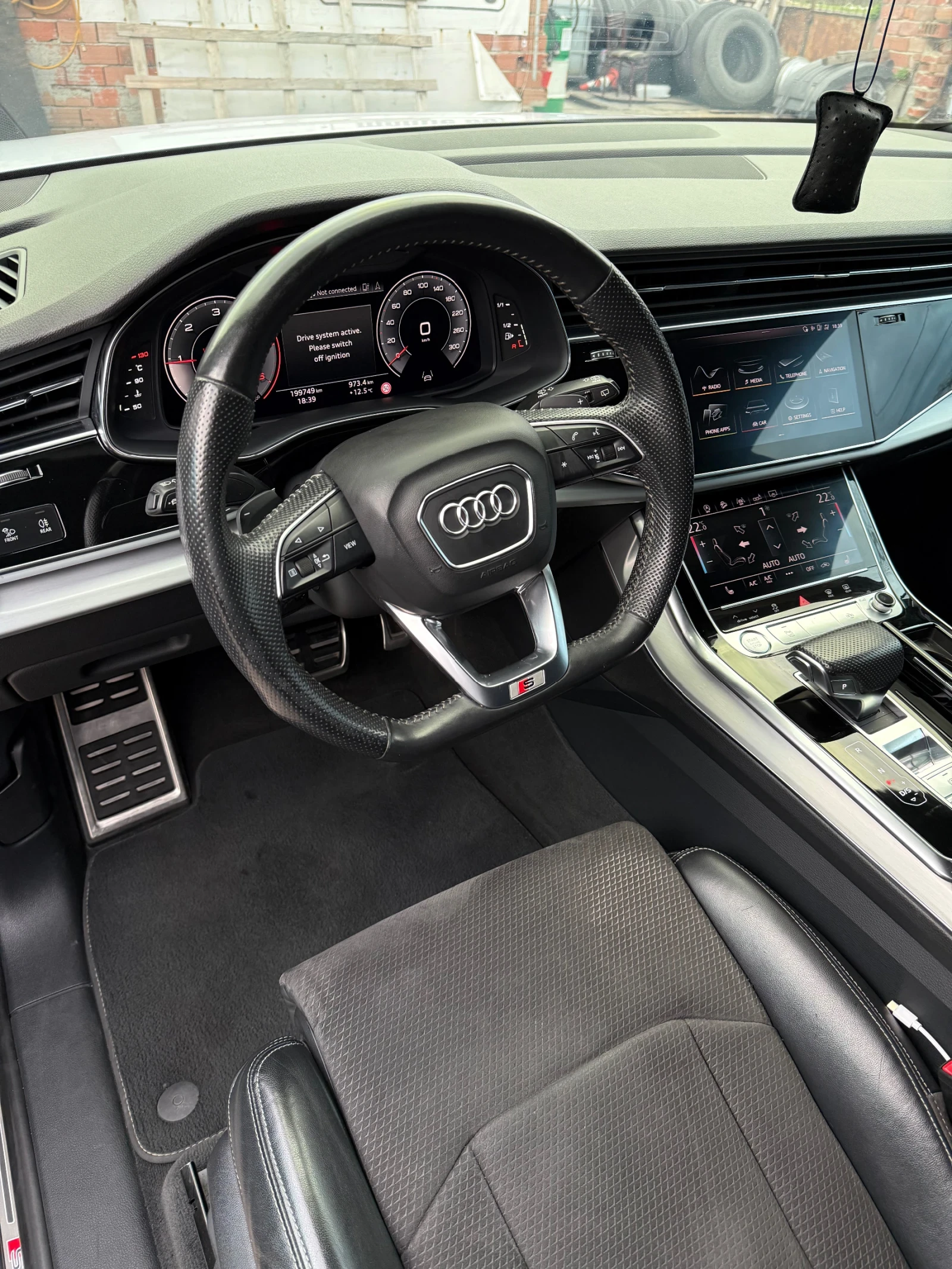 Audi Q8, снимка 6 - Автомобили и джипове - 54389811