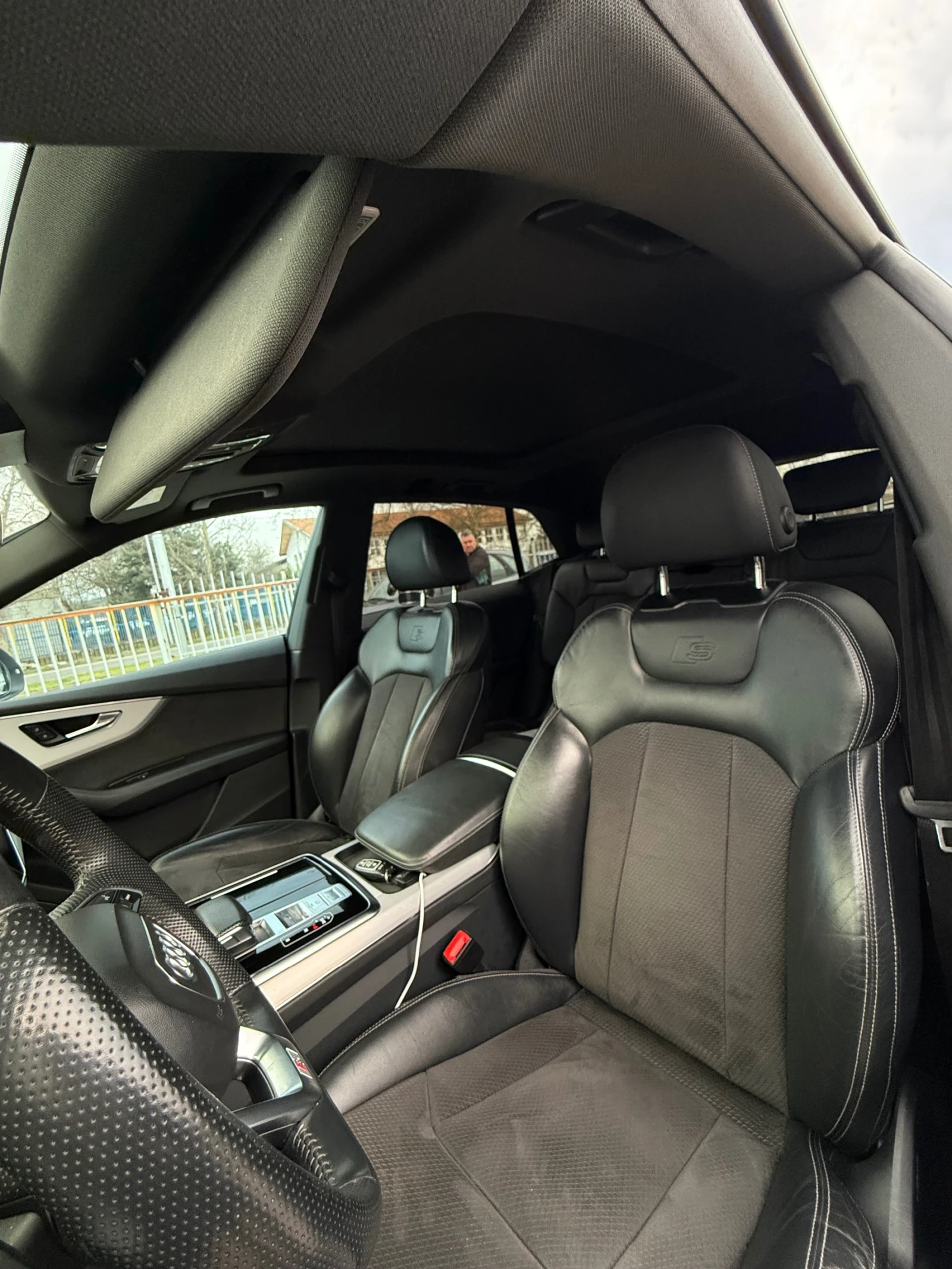 Audi Q8, снимка 9 - Автомобили и джипове - 54389811