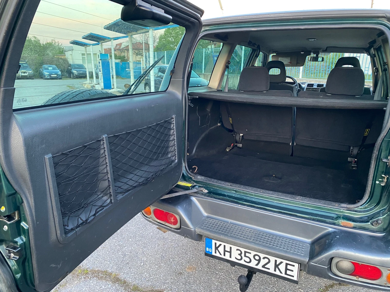 Nissan Terrano, снимка 14 - Автомобили и джипове - 54416919