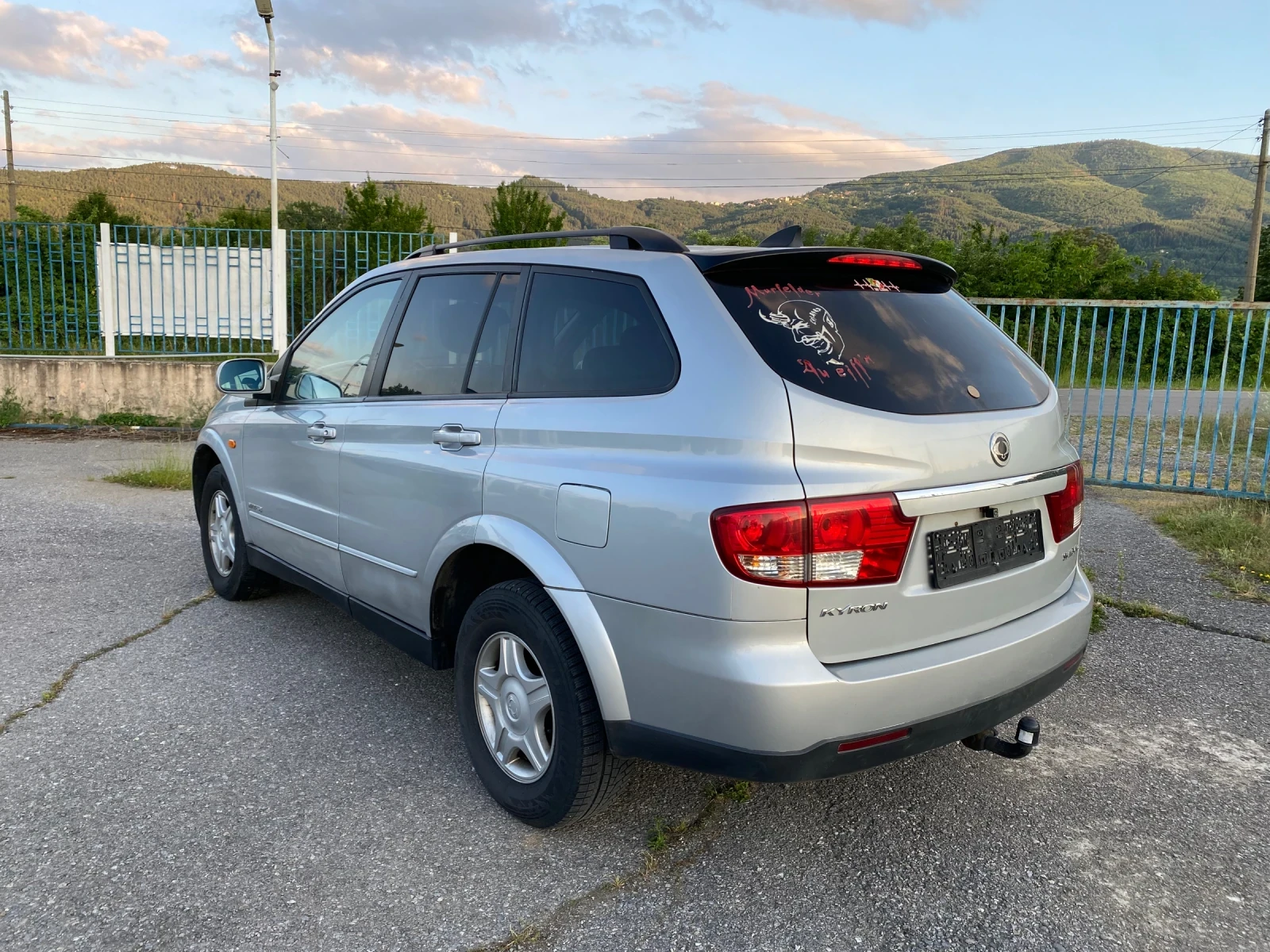 SsangYong Kyron 2.0 CRDI Clima, снимка 6 - Автомобили и джипове - 54416919