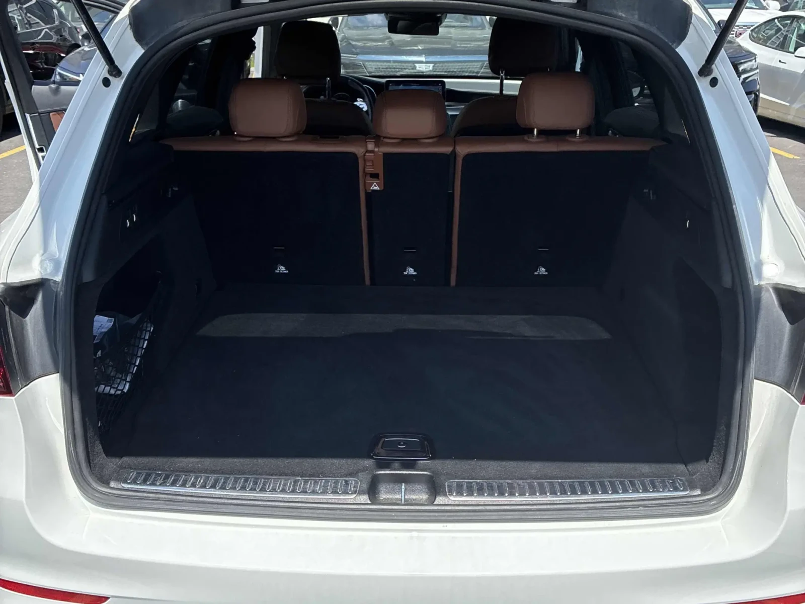 Mercedes-Benz GLC 43 AMG, снимка 6 - Автомобили и джипове - 55061838