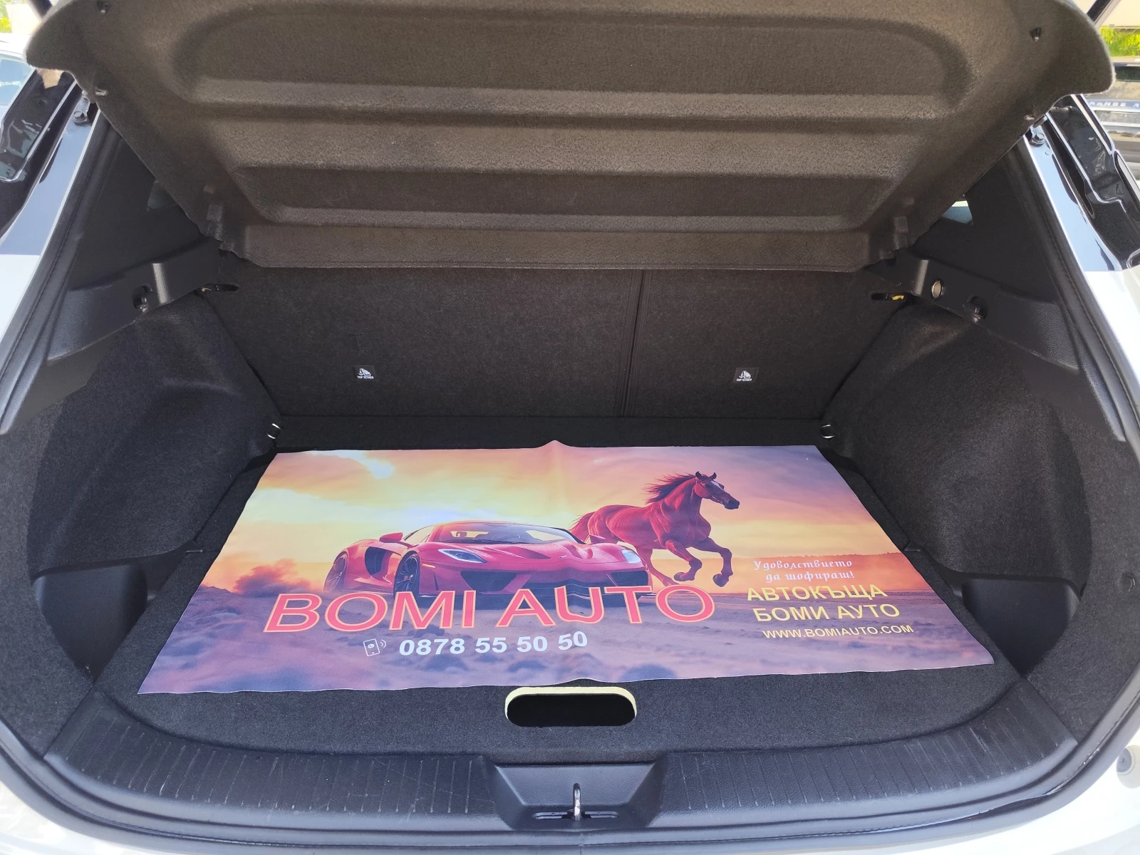 Nissan Qashqai 1.3 Hybrid* LED* NAVI* CAMERA 360* EURO6D* 67000km, снимка 14 - Автомобили и джипове - 55062140