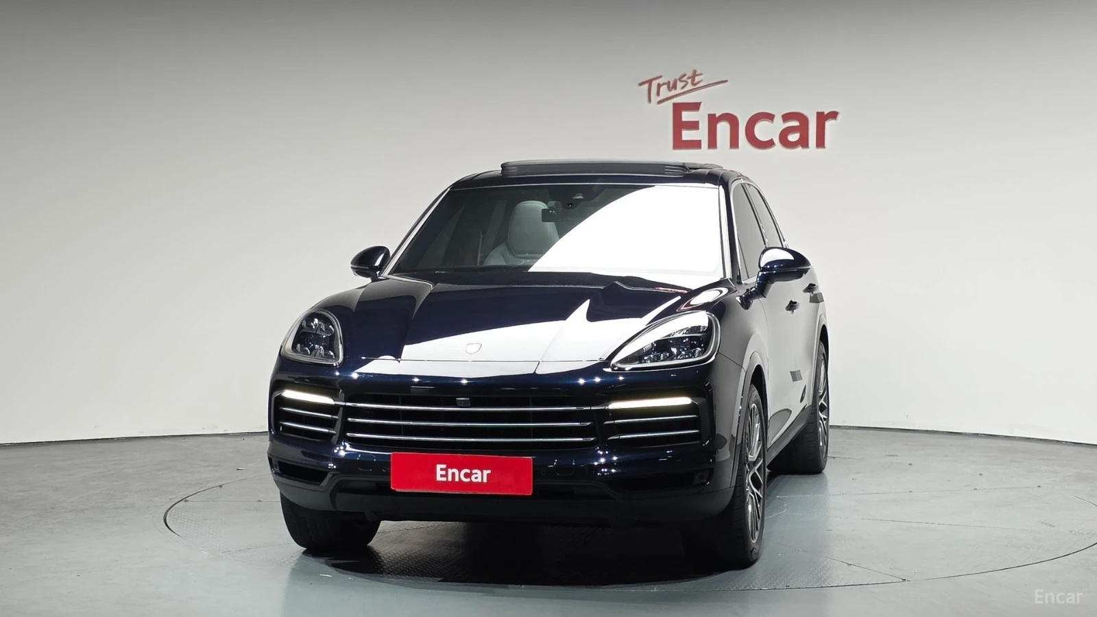 Porsche Cayenne 3.0* HUD* 360* КОЖА* ОБДУХВ* НАВИ* ПАНО, снимка 3 - Автомобили и джипове - 55466656