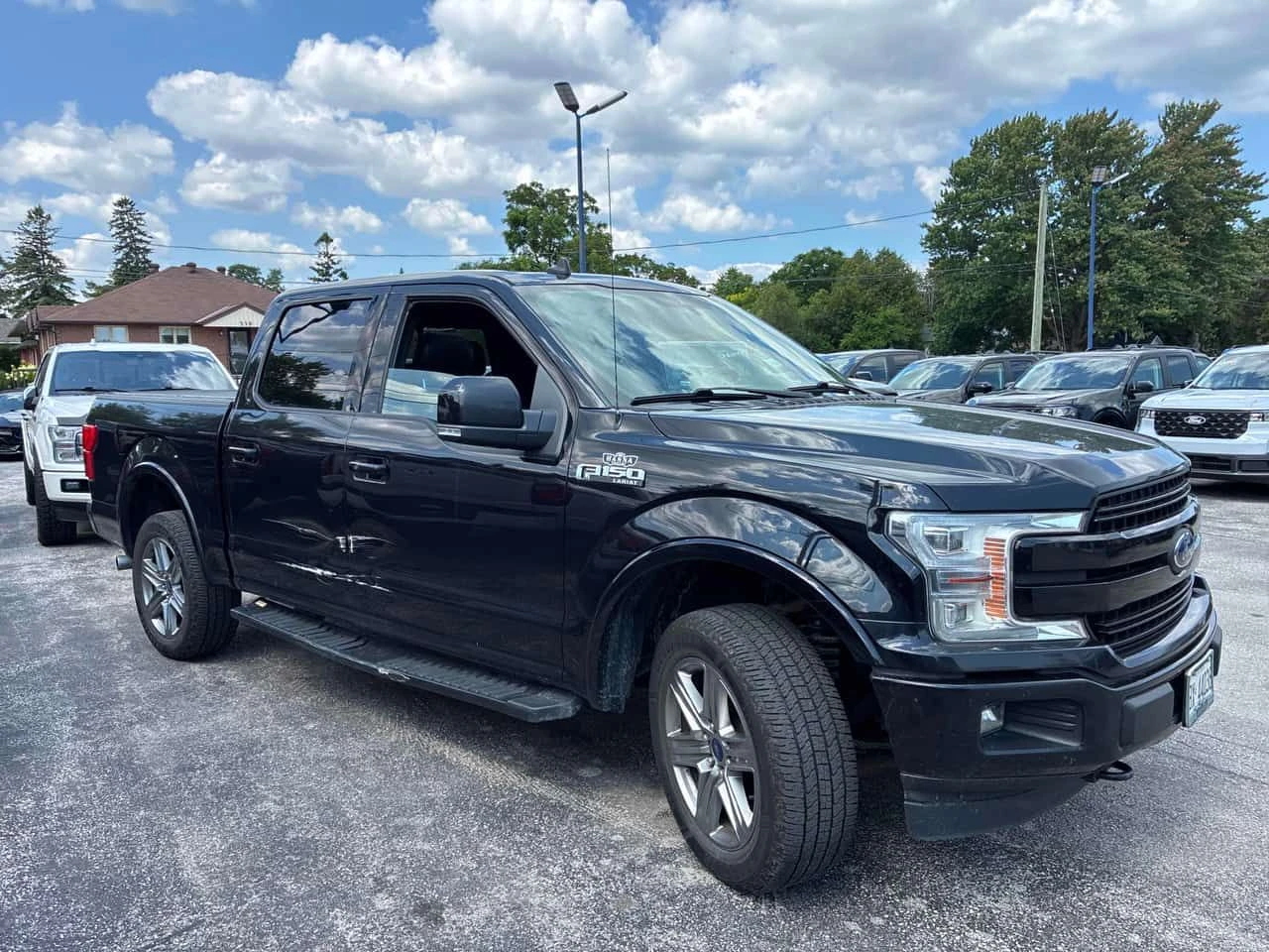 Ford F150 * LARIAT 4WD SuperCrew 5.5' Box* АВТОКРЕДИТ* , снимка 3 - Автомобили и джипове - 55611309