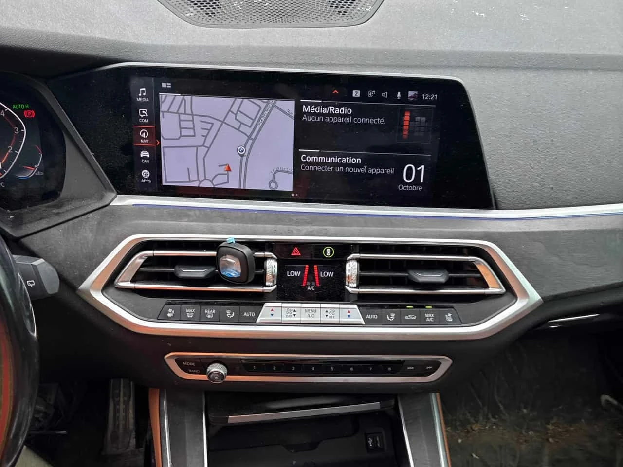 BMW X5 xDrive40i LASER AIR CARFAX, снимка 9 - Автомобили и джипове - 56323495