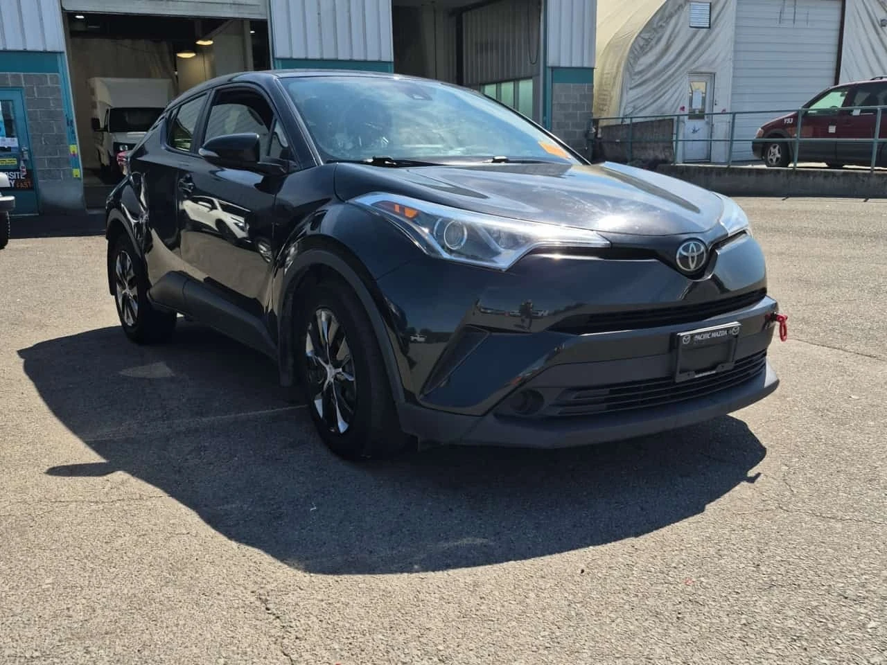 Toyota C-HR * FWD * LTD AVAIL* * CARFAX * ����������� | Mobile.bg � ����������� 2