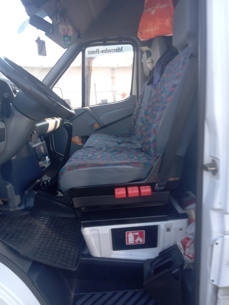 Mercedes-Benz Sprinter 412 Sprinter, снимка 9 - Бусове и автобуси - 52473304
