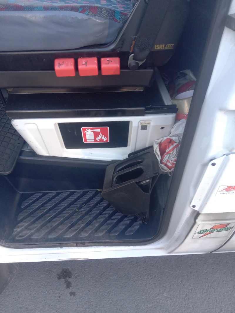 Mercedes-Benz Sprinter 412 Sprinter, снимка 14 - Бусове и автобуси - 52473304