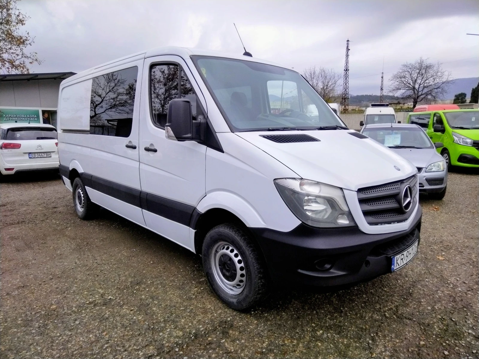 Mercedes-Benz Sprinter 313, 9 места, 6 скорости, отделно товарно. , снимка 1