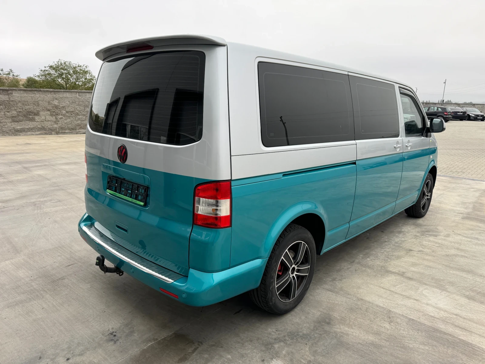 VW Transporter 2.0 TDi DSG - изображение 8