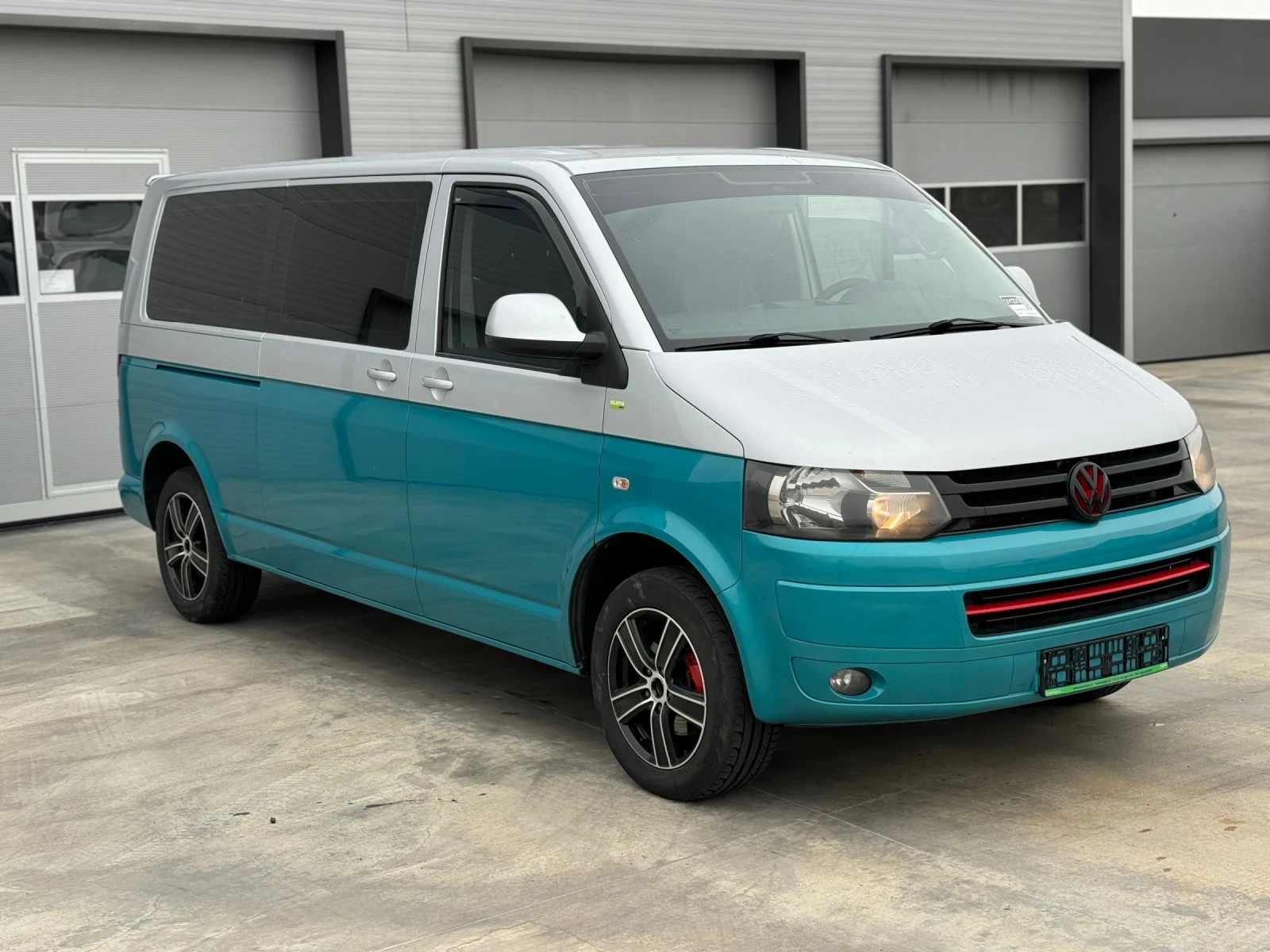 VW Transporter 2.0 TDi DSG - изображение 3