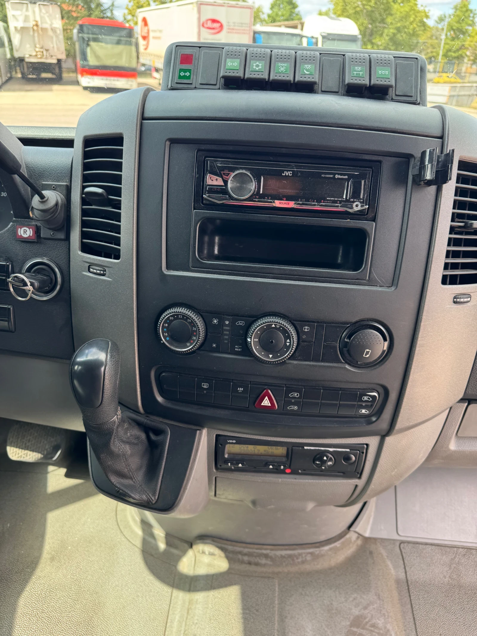 Mercedes-Benz Sprinter 515 Cdi klima 20+ 1 - изображение 7