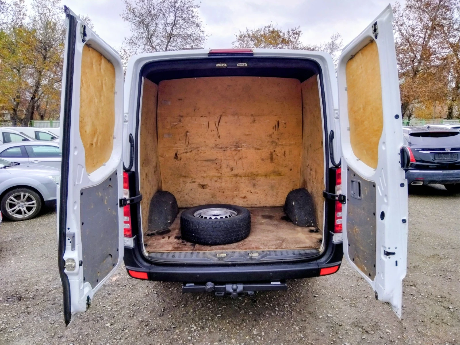 Mercedes-Benz Sprinter 313, 9 места, 6 скорости, отделно товарно.  - изображение 9