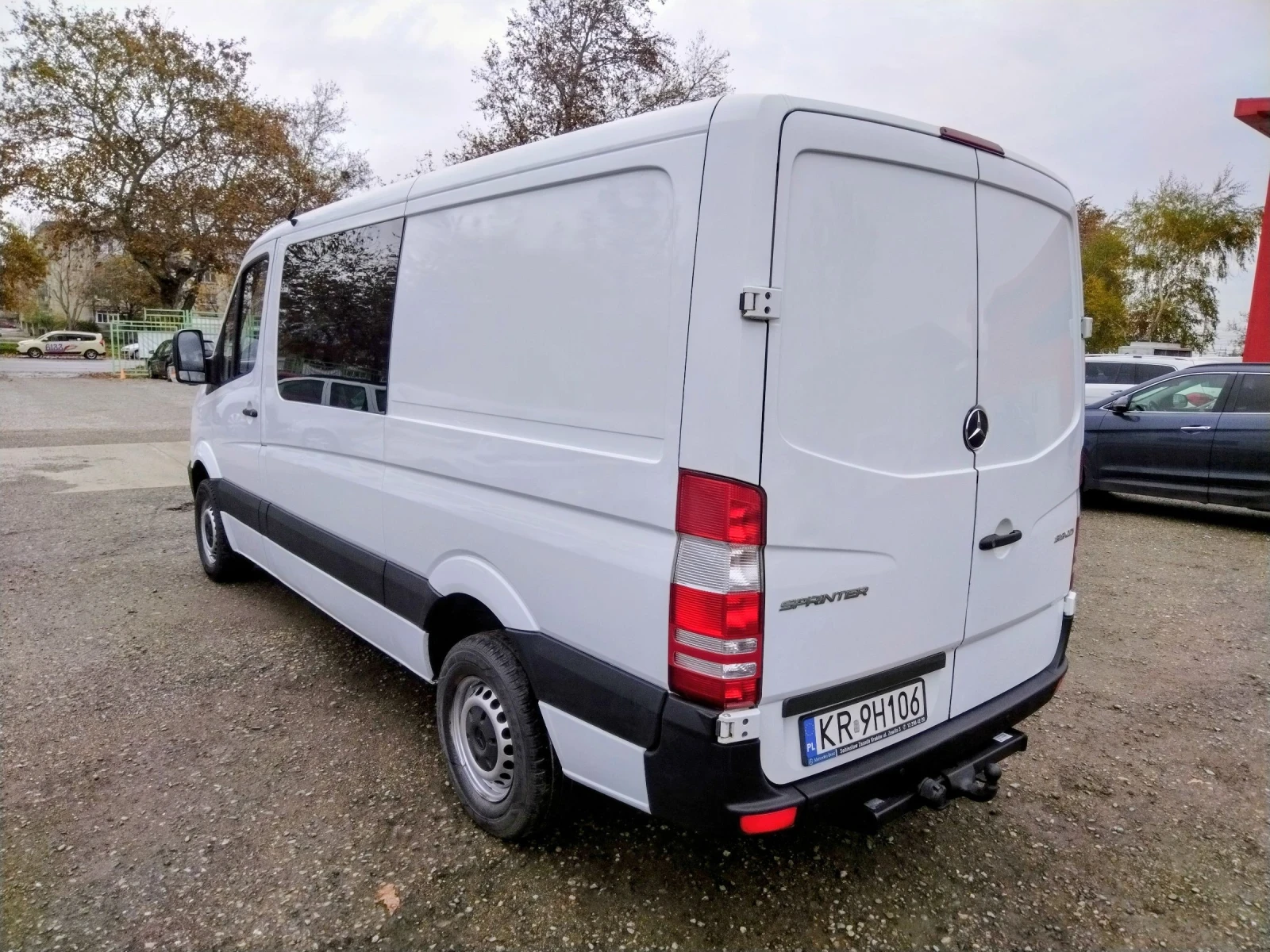 Mercedes-Benz Sprinter 313, 9 места, 6 скорости, отделно товарно.  - изображение 7