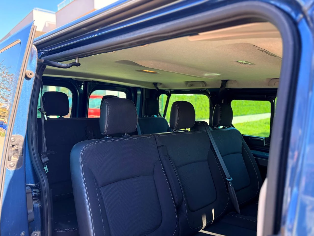 Renault Trafic, снимка 8 - Бусове и автобуси - 54157974