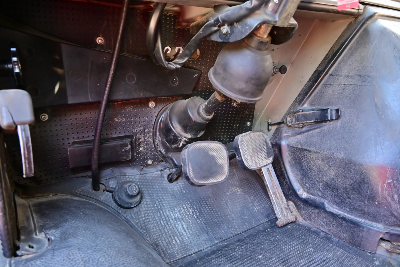 Mercedes-Benz 1517 Колекционерски, снимка 7 - Камиони - 55321389