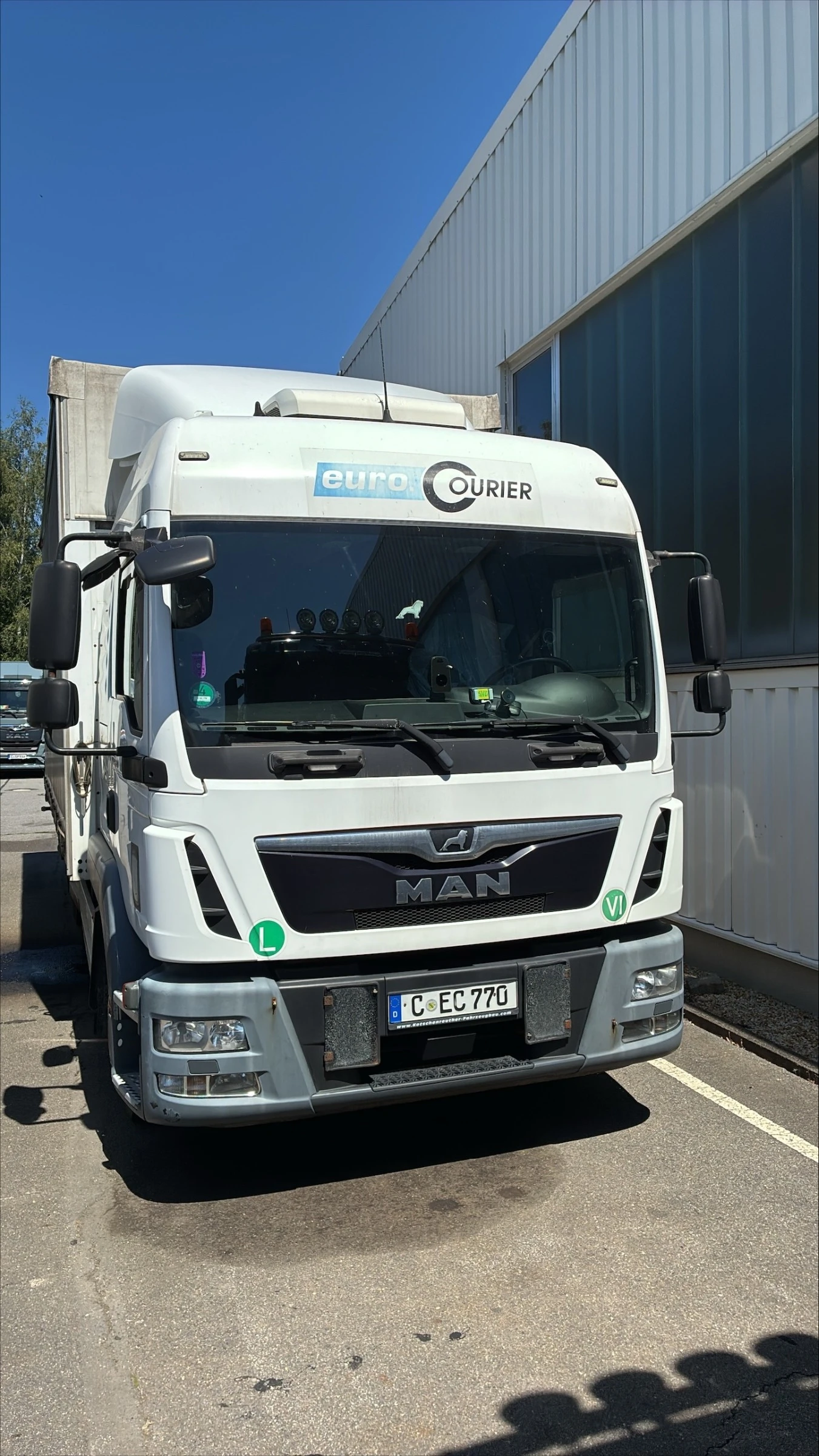 Man Tgl 8.220