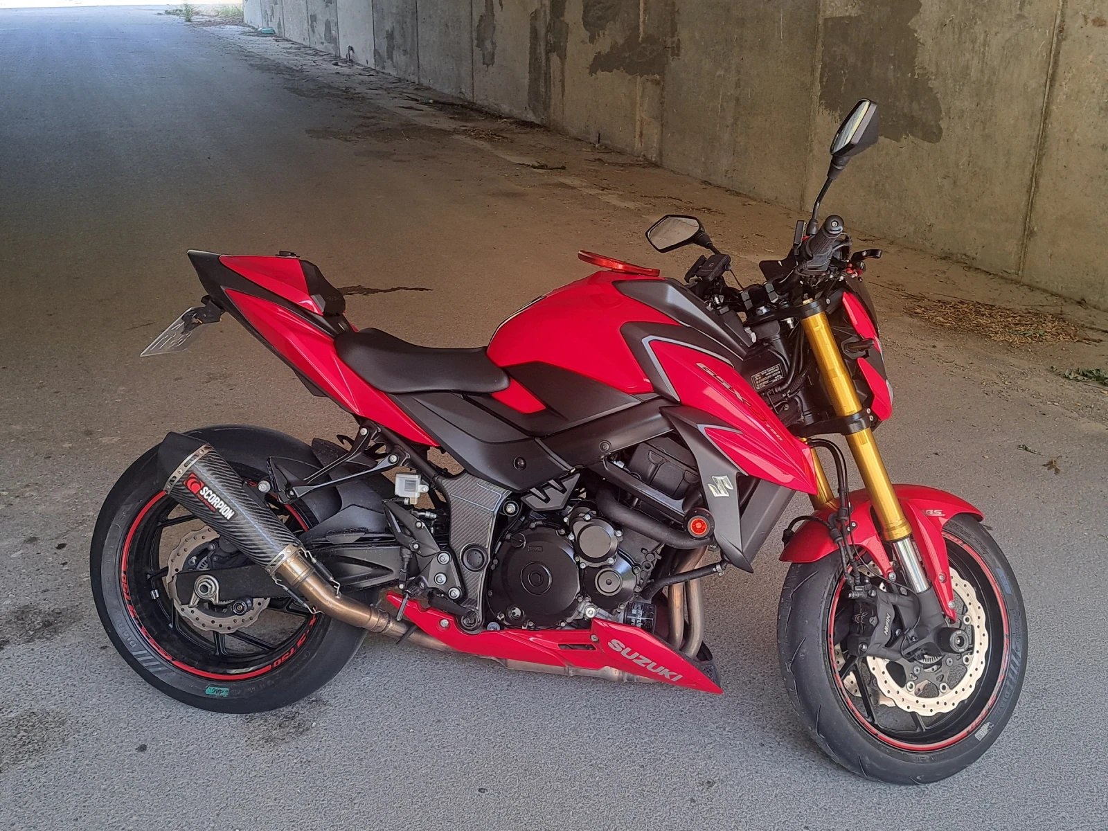 Suzuki Gsx 750S, снимка 2 - Мотоциклети и мототехника - 55792891