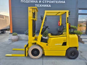 Мотокар Yale SUMITOMO / 2.5 тона / AВТОМАТ / ГАЗ / ИЗРАВНИТЕЛ, снимка 2