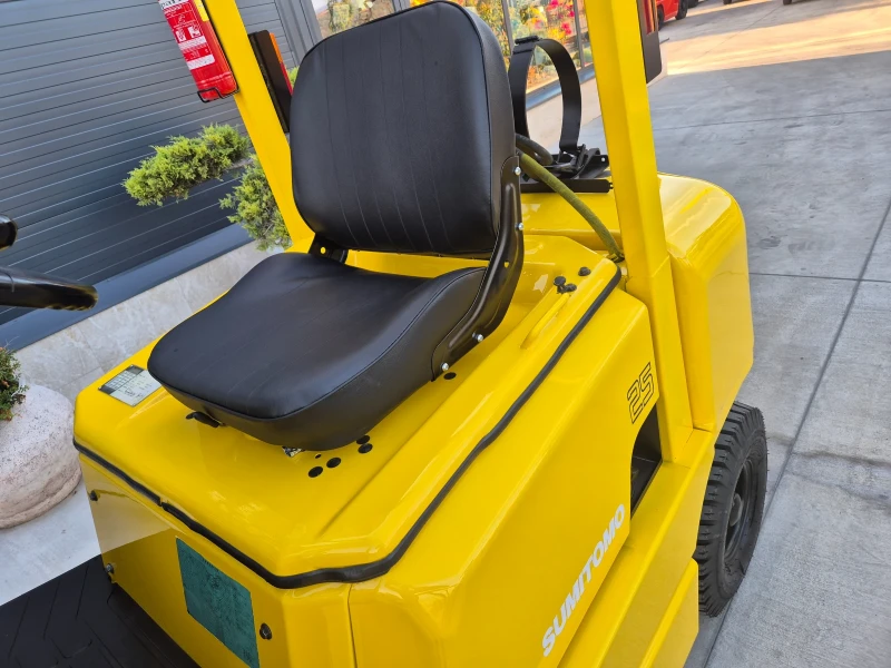 Мотокар Yale SUMITOMO / 2.5 тона / AВТОМАТ / ГАЗ / ИЗРАВНИТЕЛ, снимка 11 - Индустриална техника - 49458940