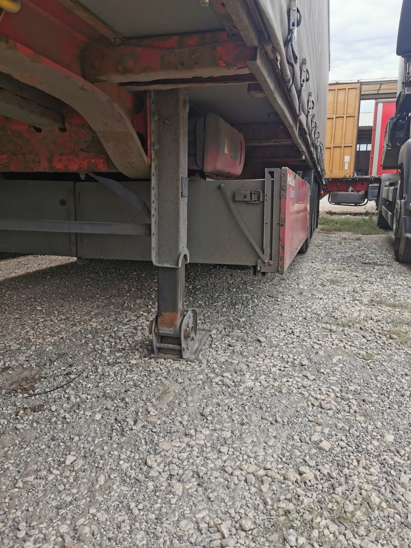  Krone | Mobile.bg   7