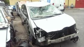 Toyota Corolla verso 2.0D4D, снимка 5