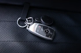 Mercedes-Benz E 300 4 matic, снимка 16