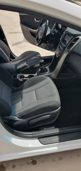 Hyundai I30 Hyundai i30 1.6CRDI  Facelift, снимка 15
