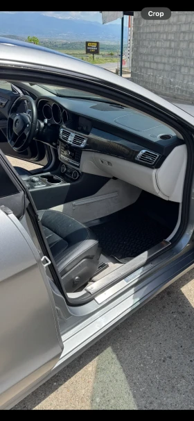 Обява за продажба на Mercedes-Benz CLS 550 ~27 999 лв. - изображение 9