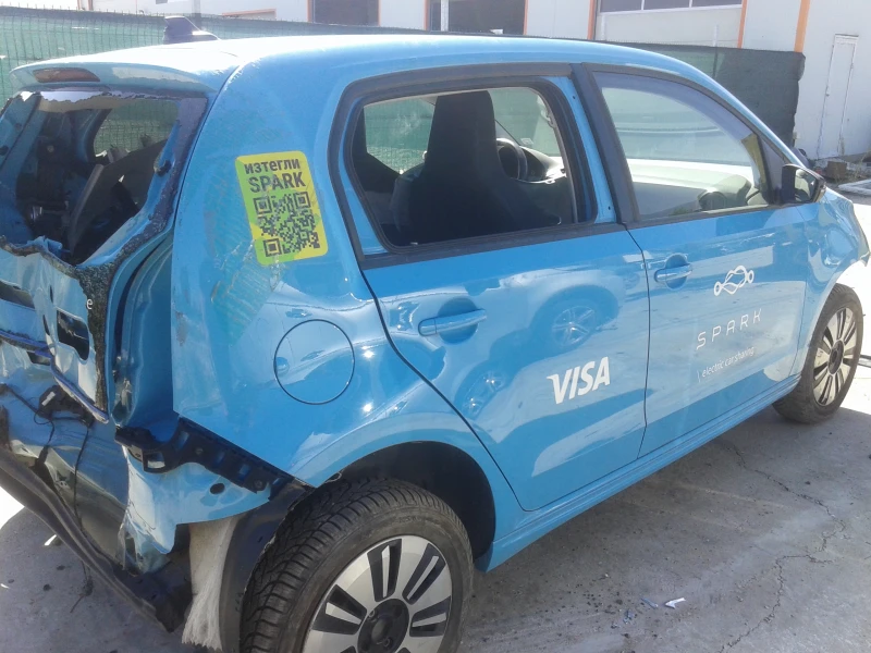 VW Up Електро 3 броя, снимка 12 - Автомобили и джипове - 27042598