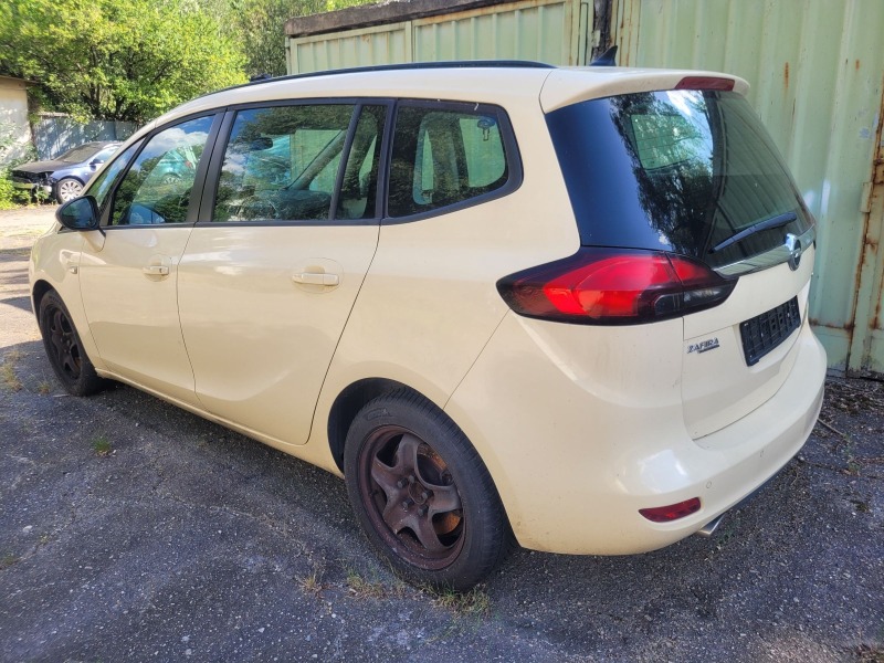 Opel Zafira 2.0 на части, снимка 4 - Автомобили и джипове - 46185603