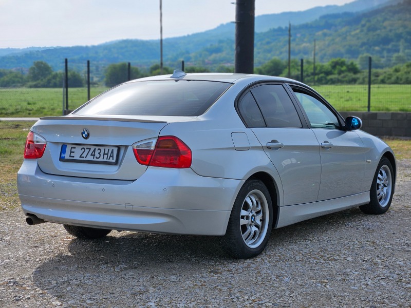 BMW 320, снимка 4 - Автомобили и джипове - 46279547