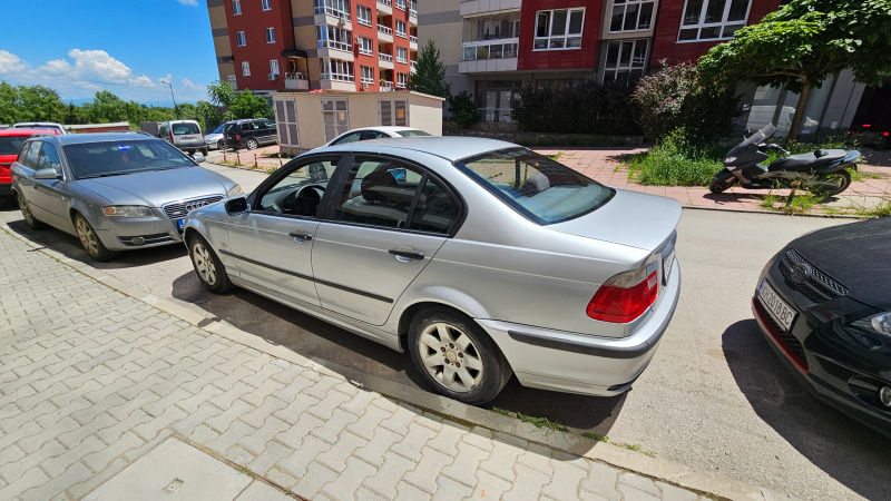 BMW 320, снимка 11 - Автомобили и джипове - 46147269