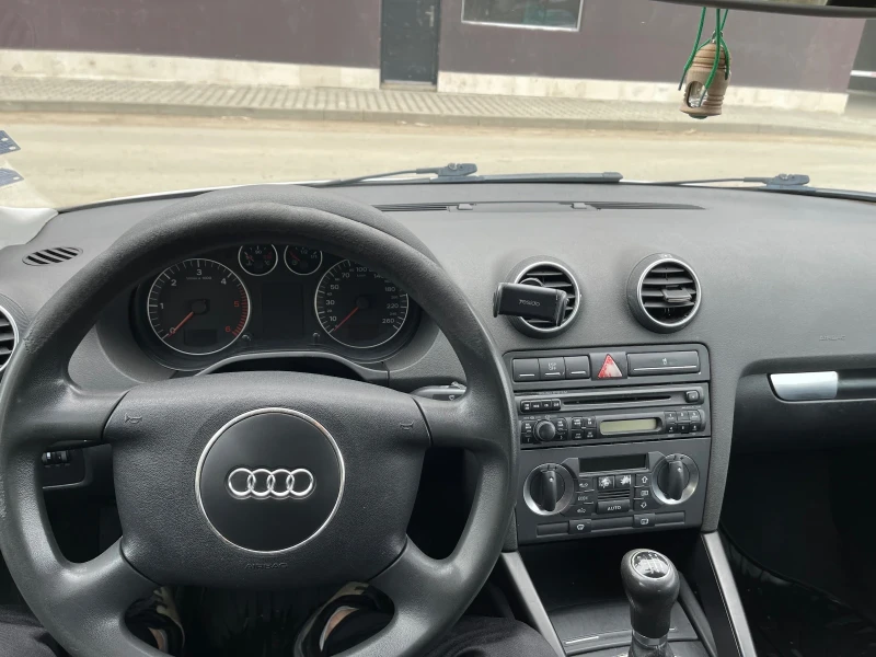 Audi A3 2.0TDI, снимка 9 - Автомобили и джипове - 47354485