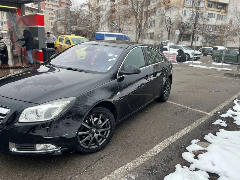 Opel Insignia, снимка 12 - Автомобили и джипове - 48679989