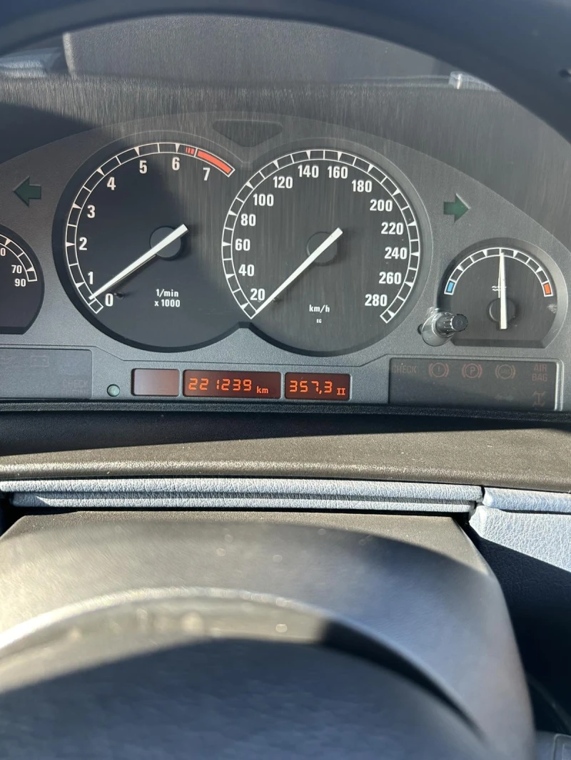 BMW 840 e31, снимка 10 - Автомобили и джипове - 50423234