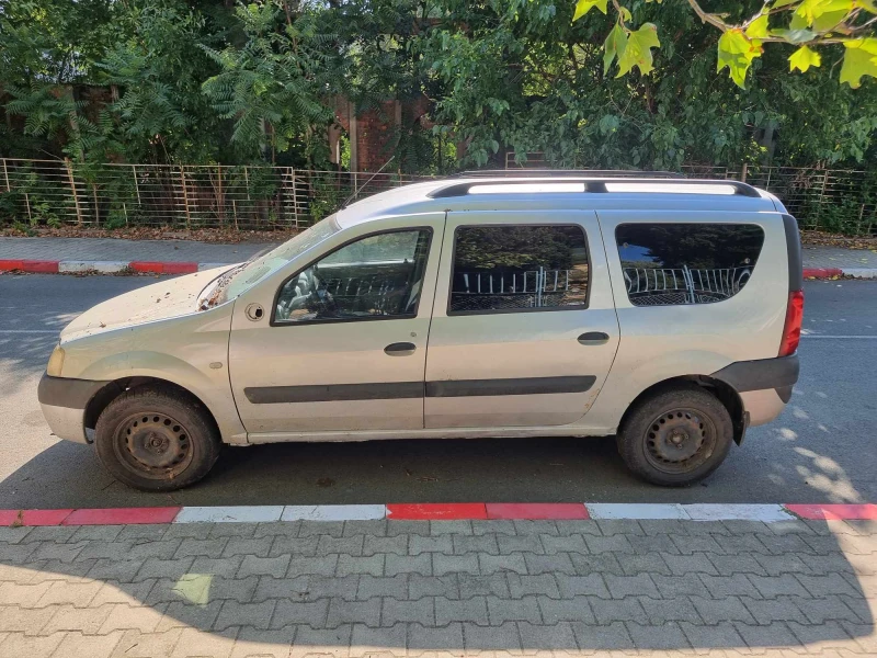 Dacia Logan 1.5 DCI, снимка 7 - Автомобили и джипове - 51574237