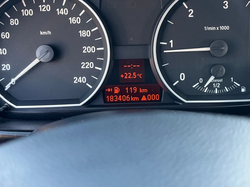BMW 118 2.0D, 122ck, 6скорости, ЛИЗИНГ, снимка 10 - Автомобили и джипове - 51072034