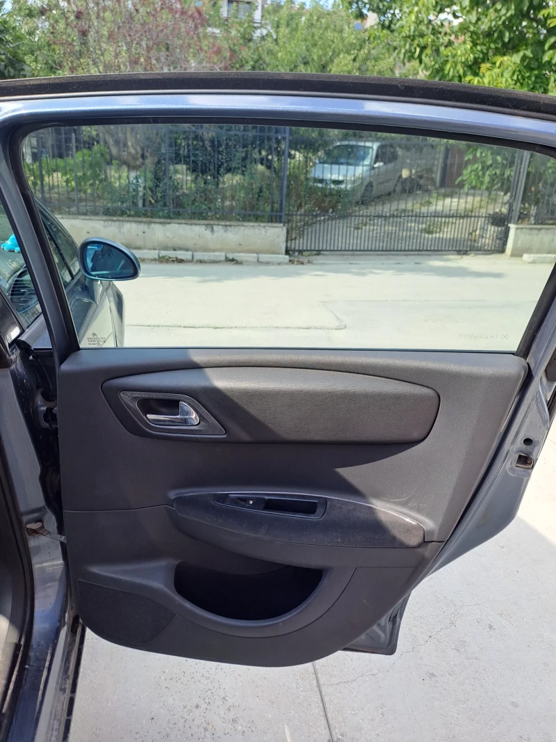 Citroen C4, снимка 10 - Автомобили и джипове - 53144230