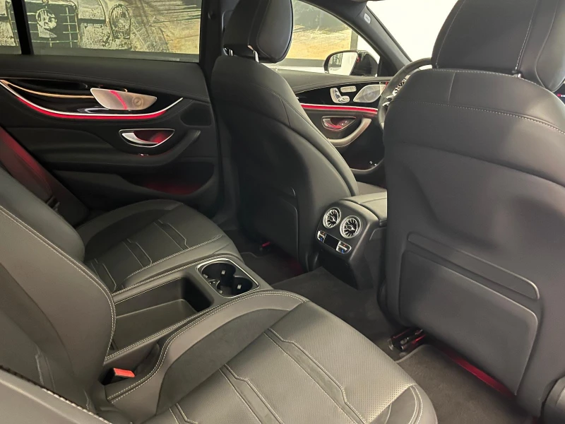 Mercedes-Benz AMG GT 63S E-PERFORMANCE/CERAMIC/DYNAMIC/NIGHT/BURM/MAGNO, снимка 13 - Автомобили и джипове - 51414783