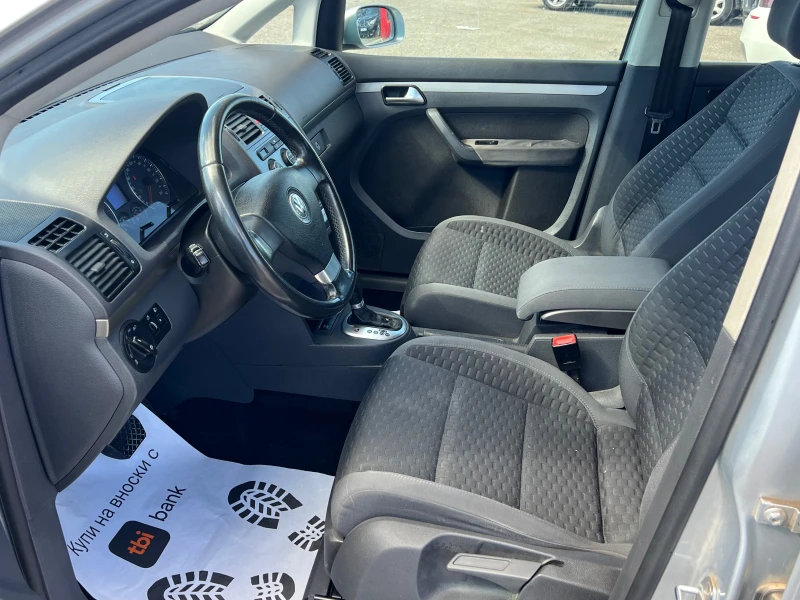 VW Touran Собствен лизинг! 100% Одобрение, снимка 9 - Автомобили и джипове - 51760822