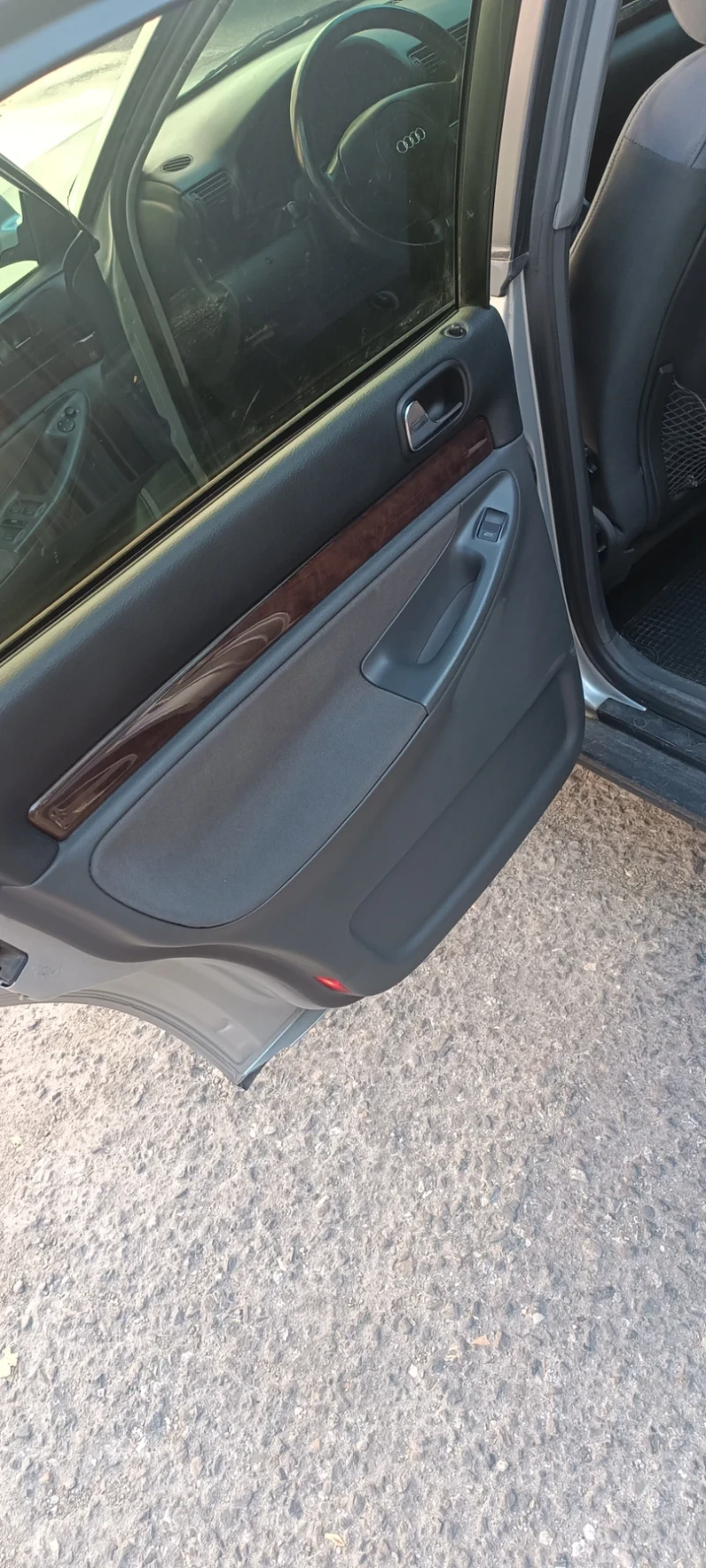 Audi A4, снимка 11 - Автомобили и джипове - 52474447