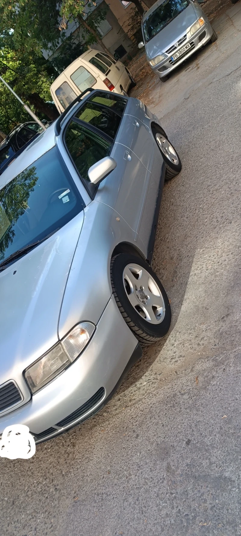 Audi A4, снимка 2 - Автомобили и джипове - 52474447